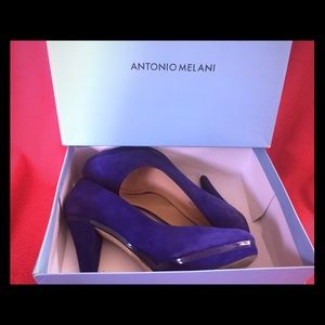 Blue suede Antonio Melani